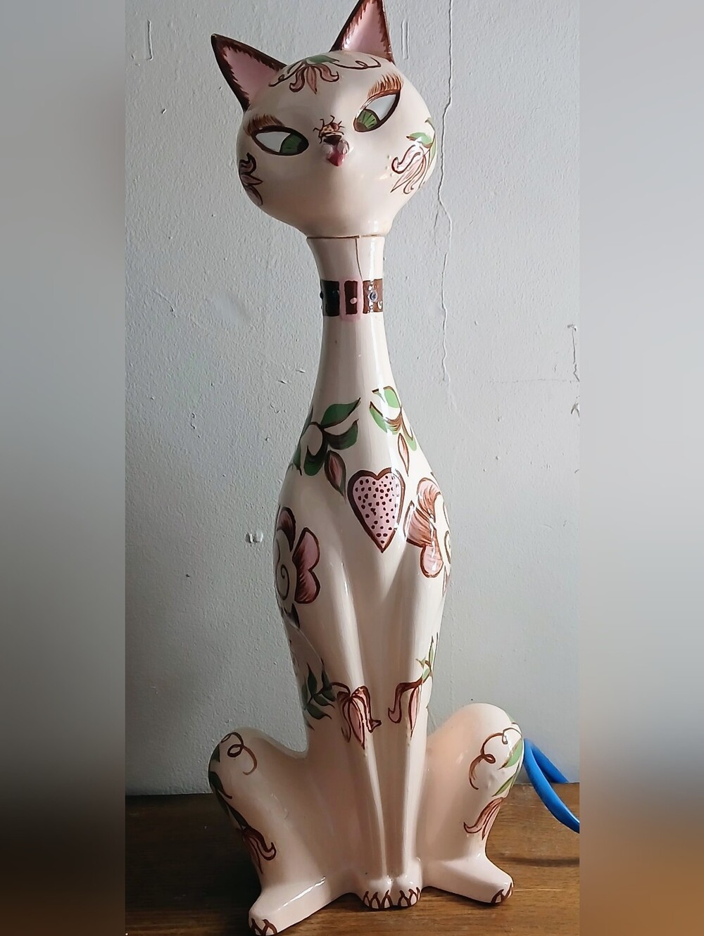 Vintage Collectable Cat Statue -  Fair Condition